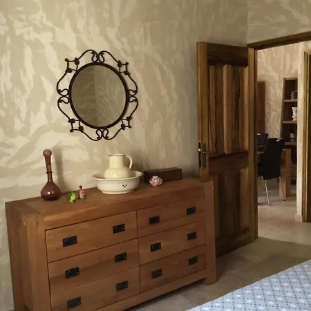 Logis Des Falaises 3* Pujaut